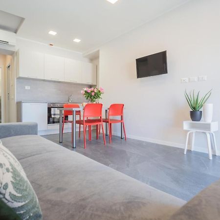 Sant'Agostino Apartments By Rent All Como Exterior foto