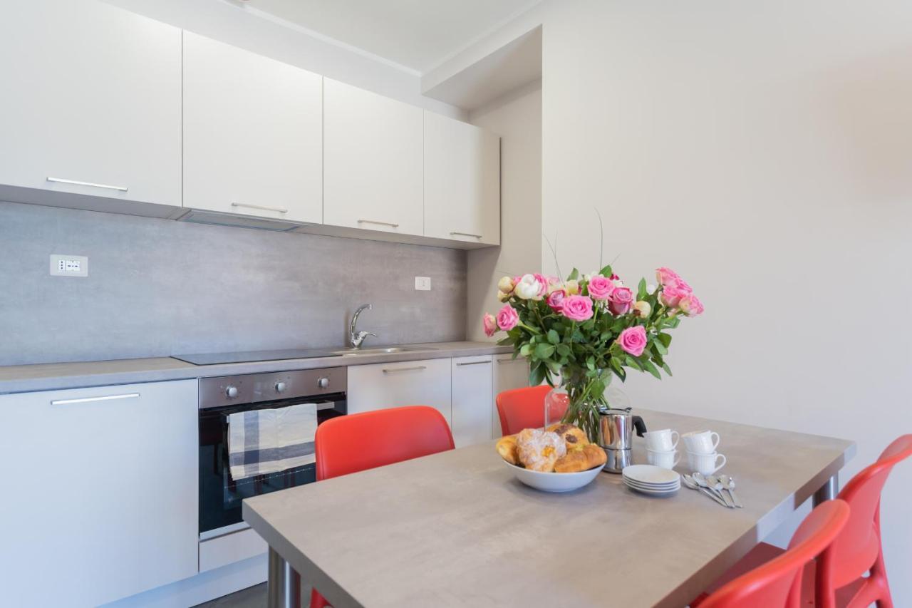 Sant'Agostino Apartments By Rent All Como Exterior foto